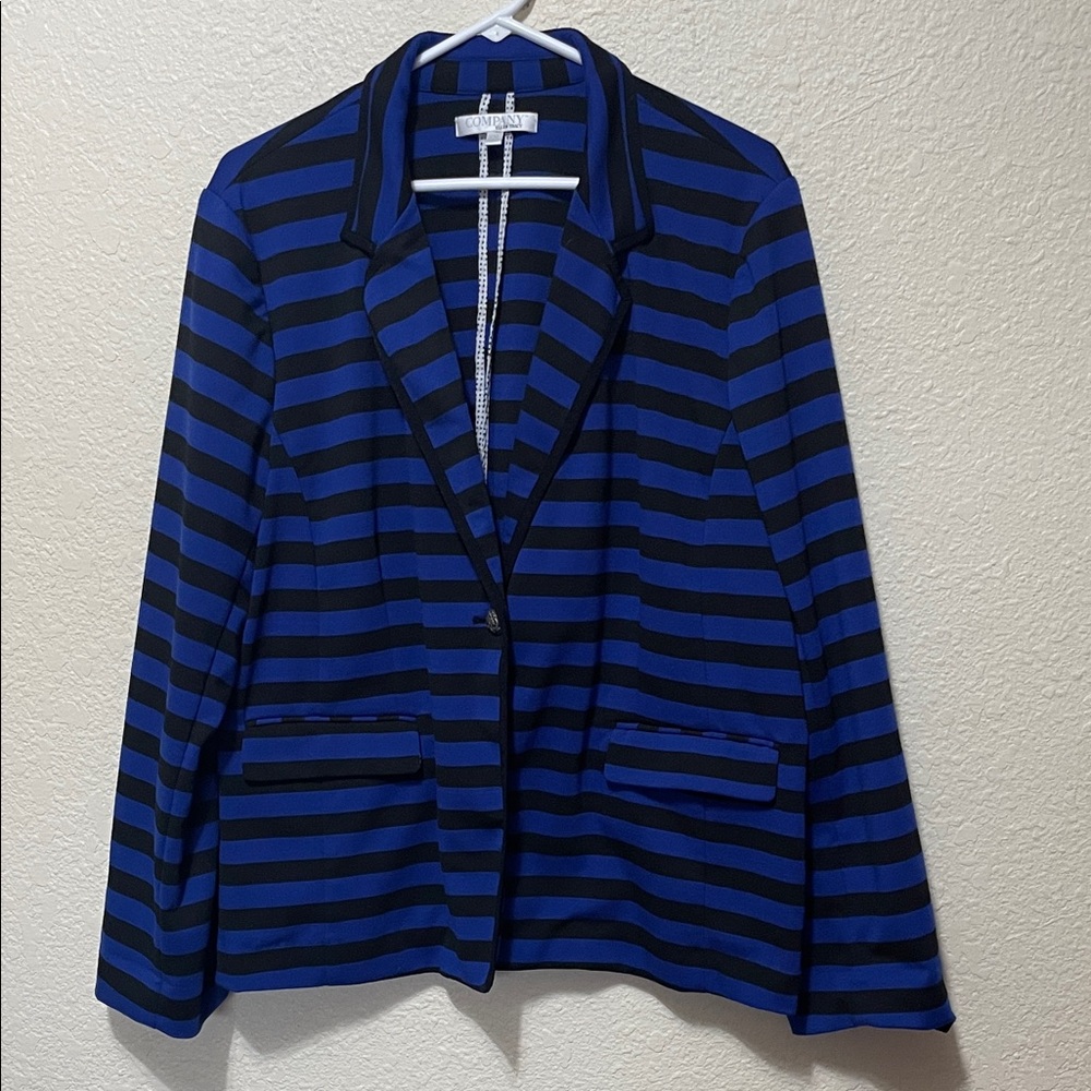 Ellen Tracy Company Blue & Black Striped Jacket. Very Good Condition. Size XXL.